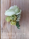 Corsage Ranonkel CRR 920 Cool groen Olijf Creme Maatwerk