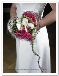 Hart Bridy 15 cm oase voor verse bloemen /stuk Bruidsboekethouder