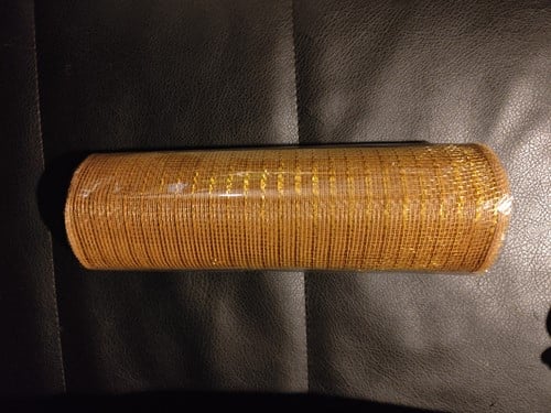 Decomesh Metallic Warm Donkergoud 26 cm rol 9 meter voor kransen en inpakken