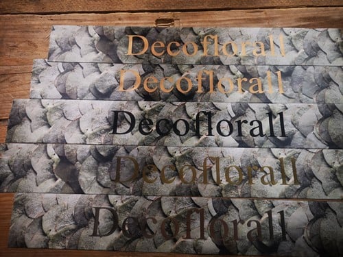 [A-022617] Bedrukt lint Greenleaf Eucalyptus met Metallic Gouden opdruk 70 mm 80 cm