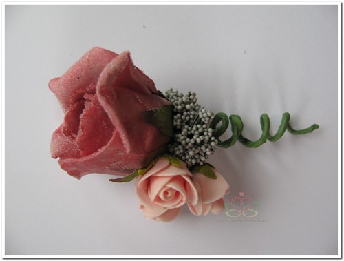 [A-008698] Corsage Roos OudRose CEM15 Maatwerk